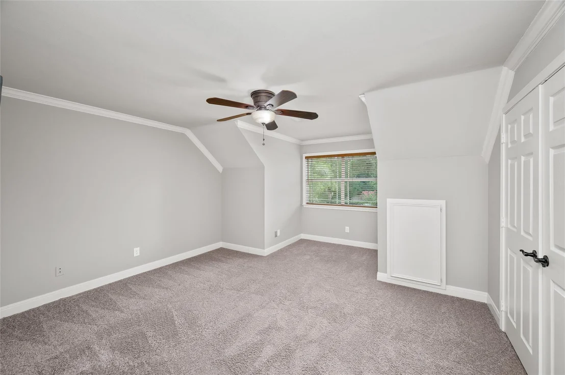 Photo of 2409 Taylor Lane