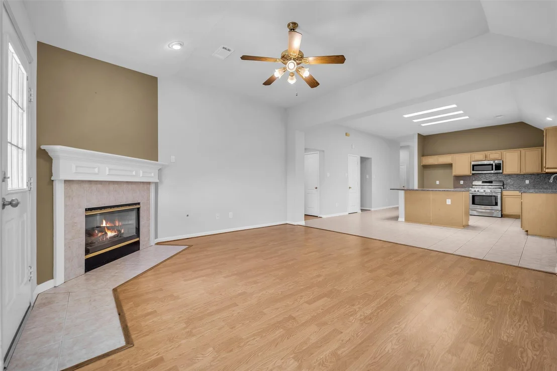 Photo of 4109 Oak Point Drive