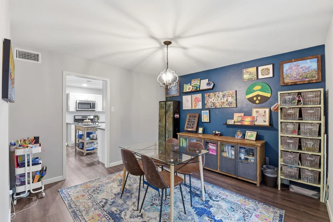 Photo of 28815 Enchanted Drive