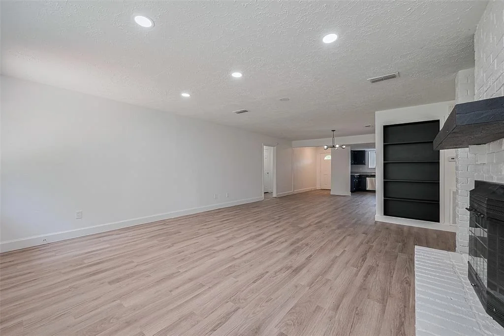 Photo of 7011 Maple Fox Drive