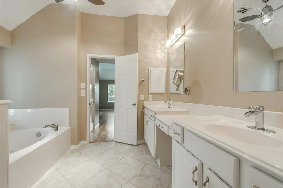 Photo of 11415 Blackstream Court