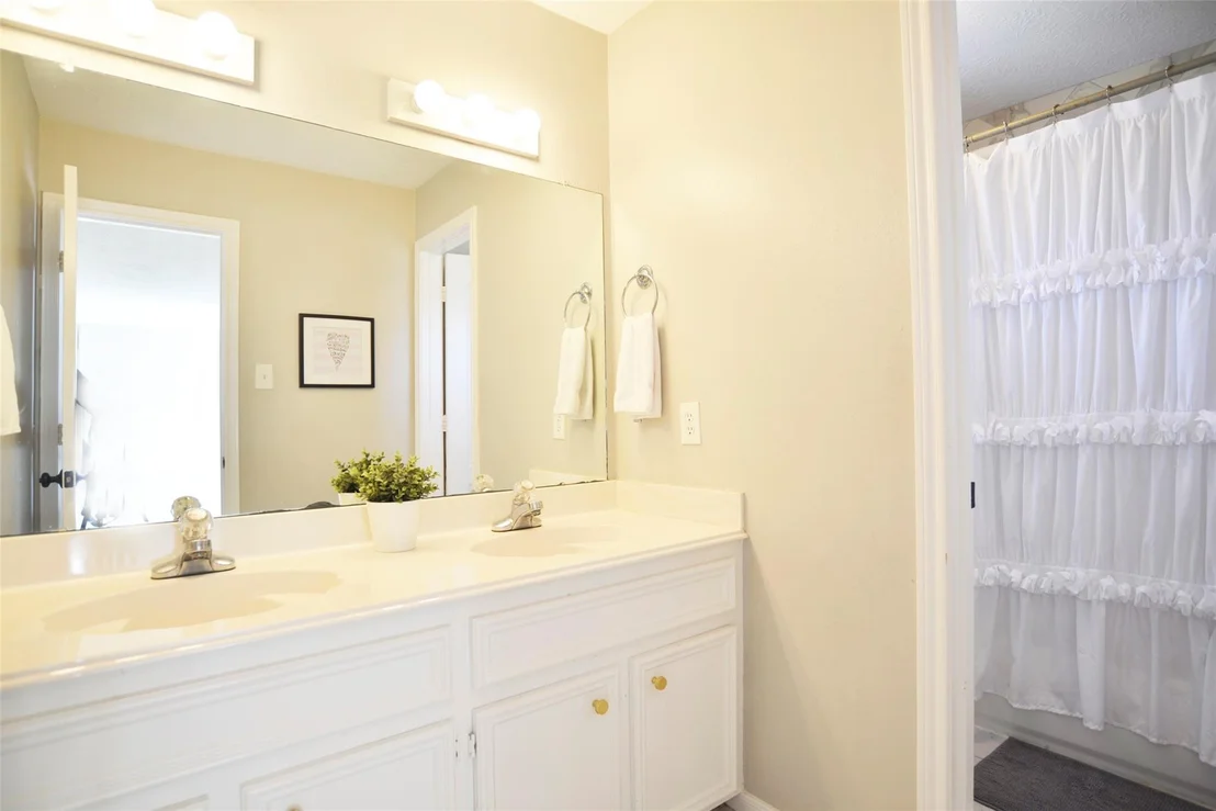 Photo of 506 Windsor Drive