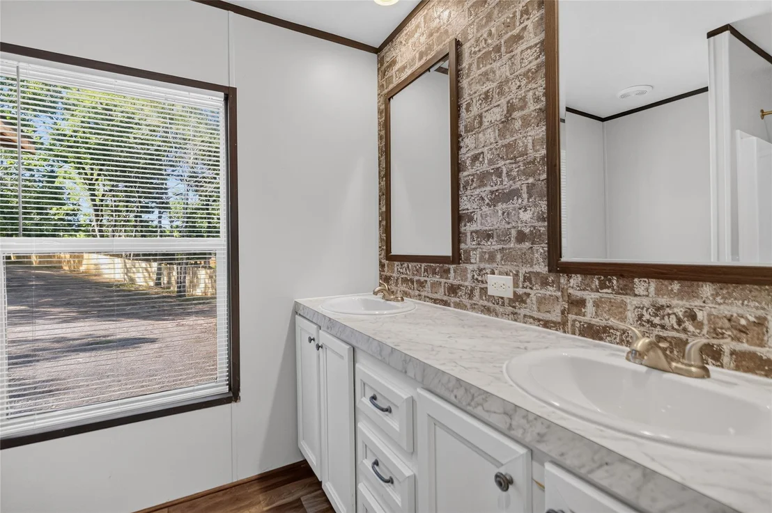 Photo of 1091 Harrell Road