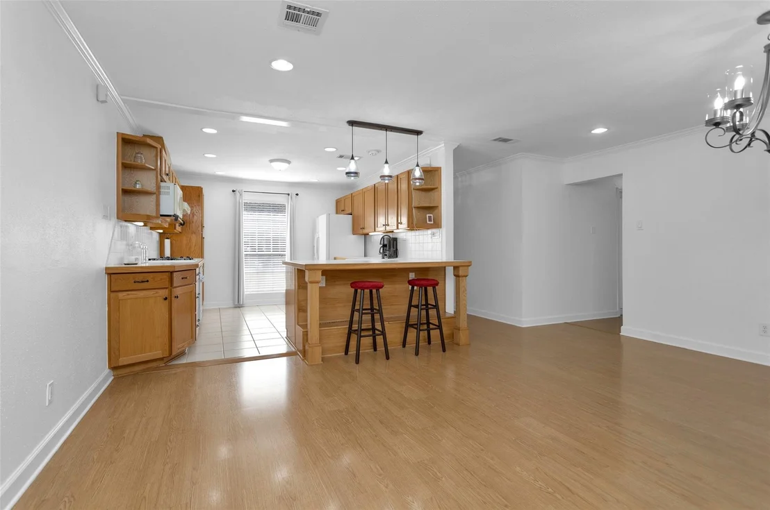 Photo of 227 Crest Hill Drive