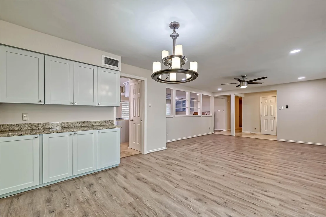 Photo of 9707 Kit Street