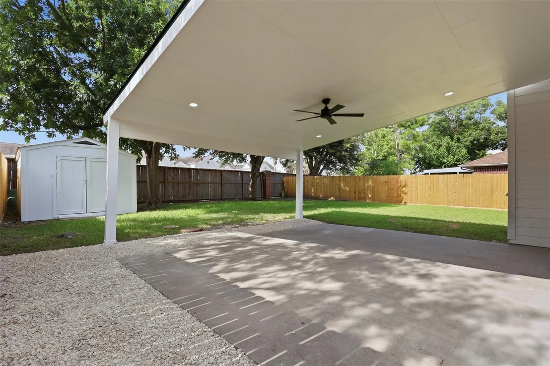 Photo of 4823 Meadowglen Drive