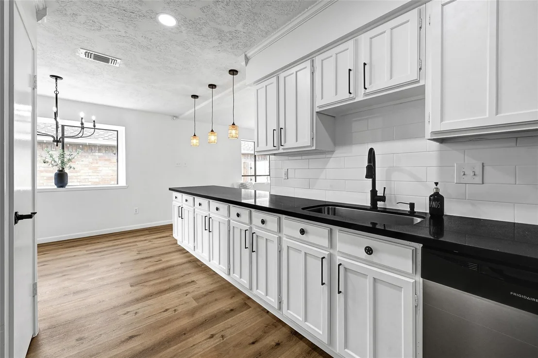 Photo of 7223 Echo Pines Drive