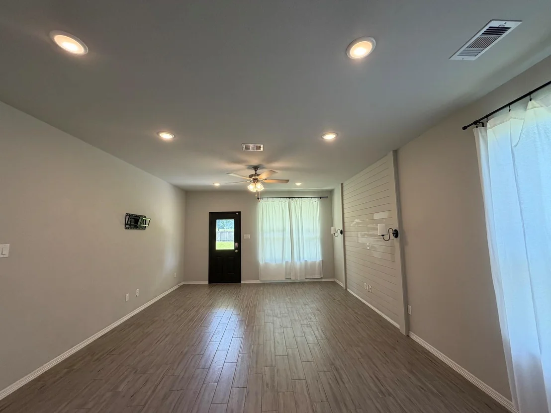 Photo of 10703 Catclaw Court