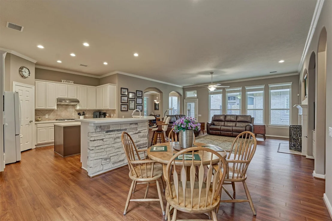 Photo of 18 Coachman Ridge Place