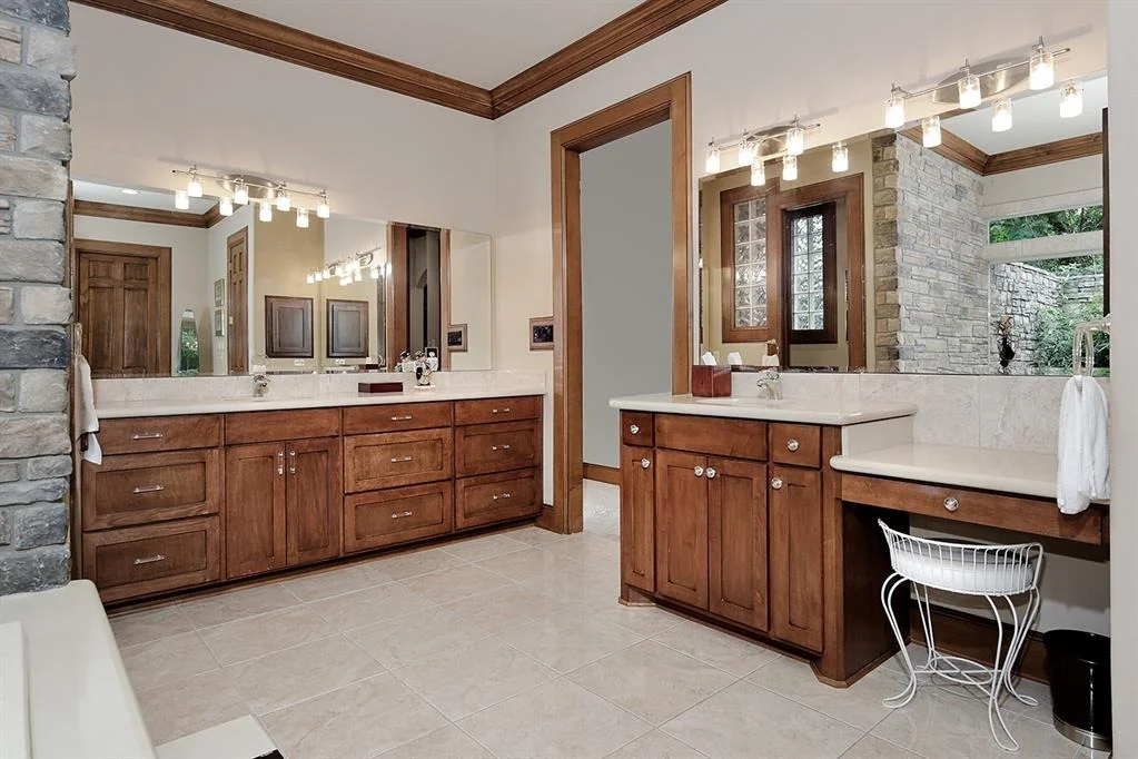 Photo of 11 Chestnut Hill Court