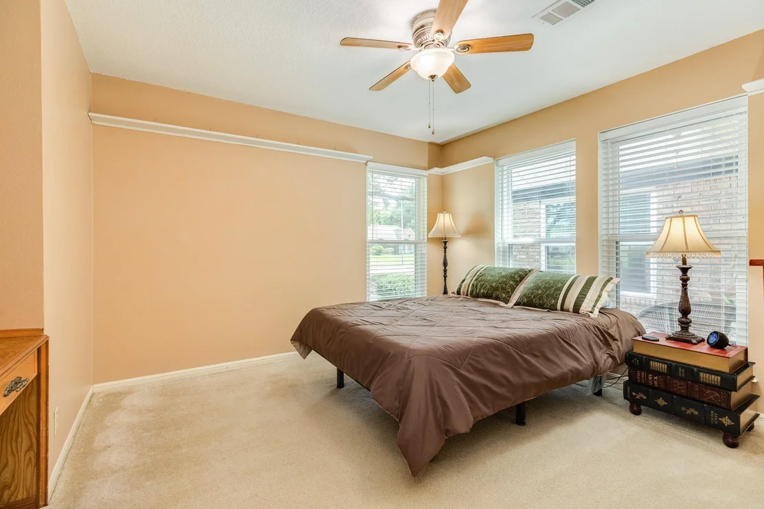 Photo of 54 Royal Oak Circle