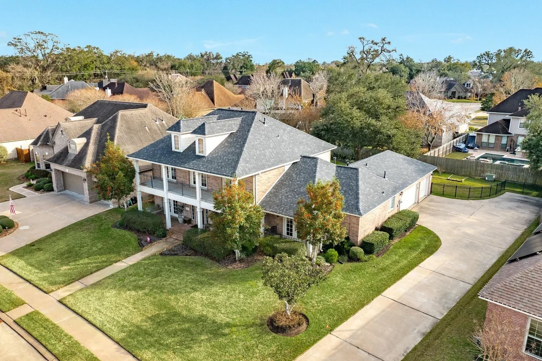 Photo of 204 Arrowhead Drive
