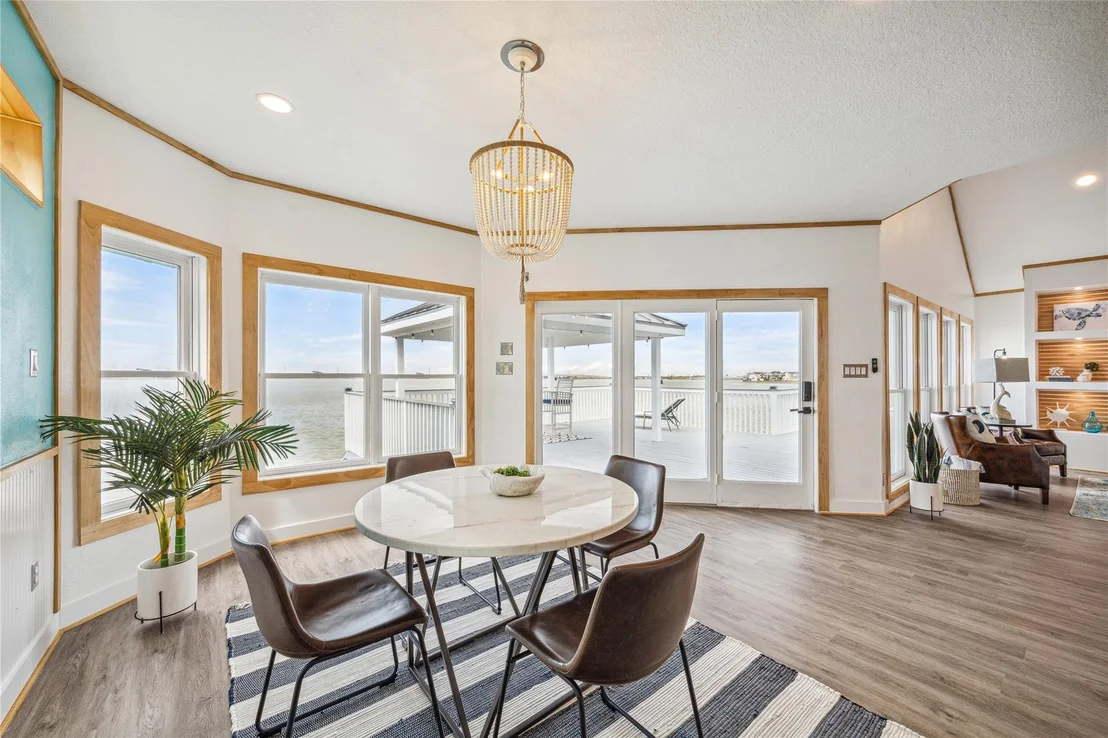 Photo of 1322 Outrigger