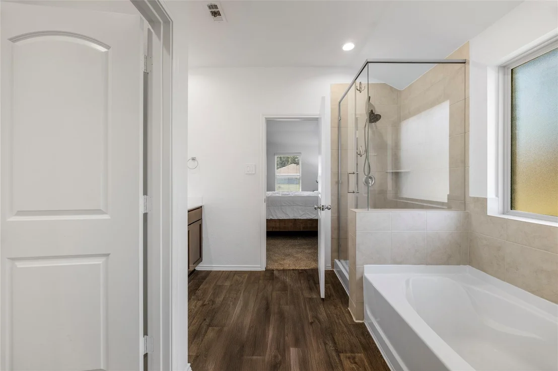 Photo of 2906 Roman Forest Boulevard