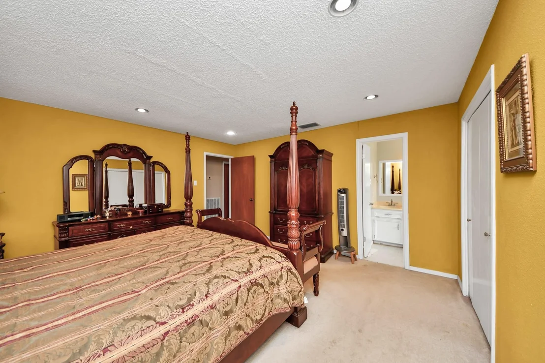 Photo of 12207 Chartwell Drive