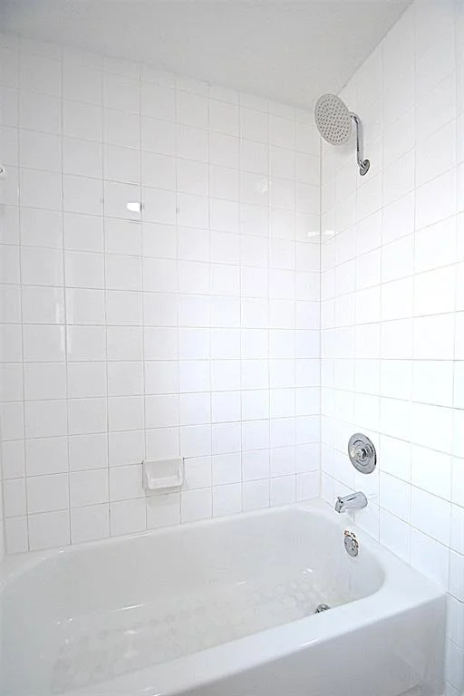 Photo of 1138 Leadenhall Circle