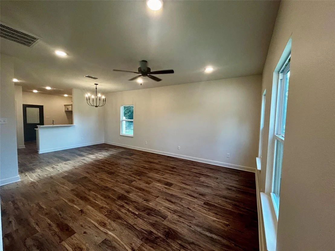 Photo of 203 E Fleming