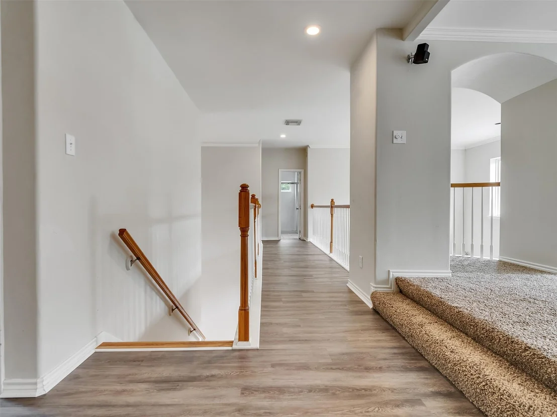 Photo of 2407 Beacon Pointe