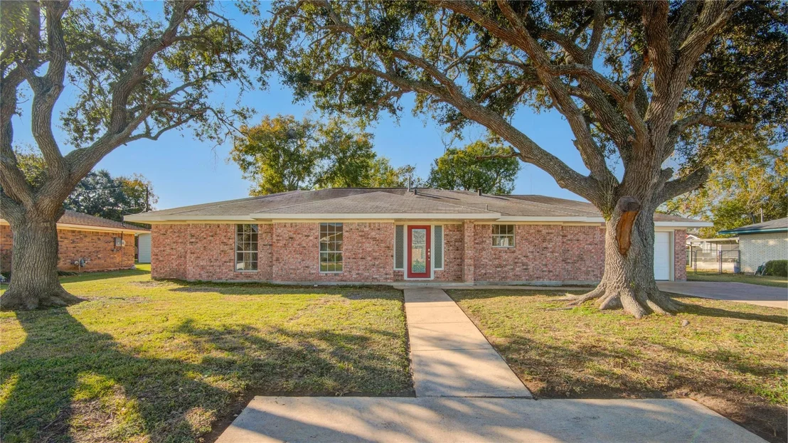 Photo of 3416 Walnut Drive
