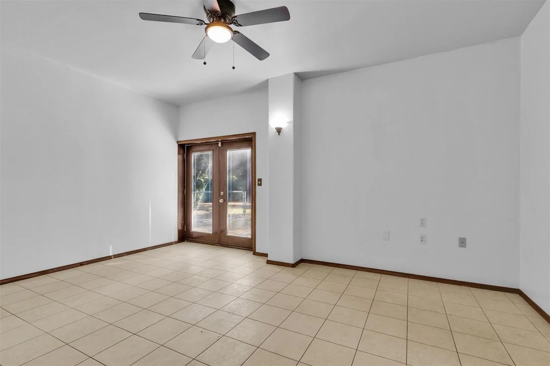 Photo of 17884 Nonesuch Road