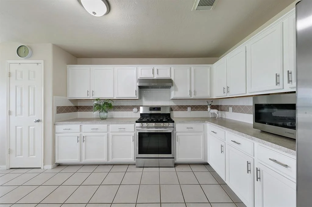 Photo of 4618 Plum Forest Road