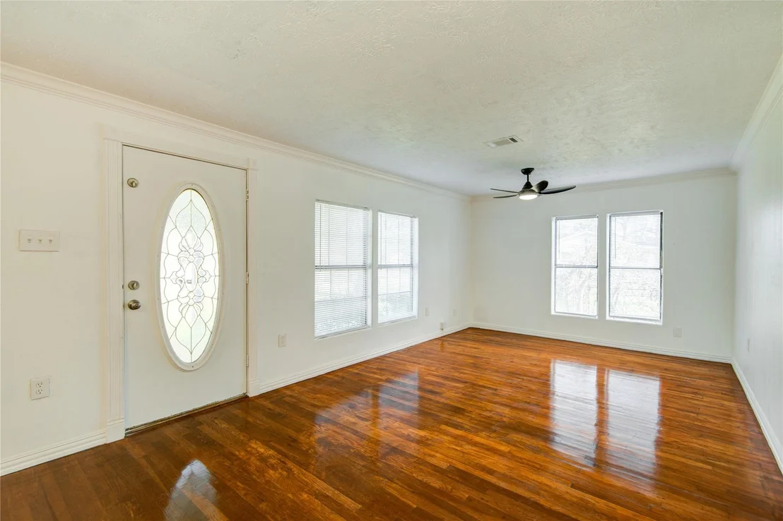 Photo of 200 Riley Road