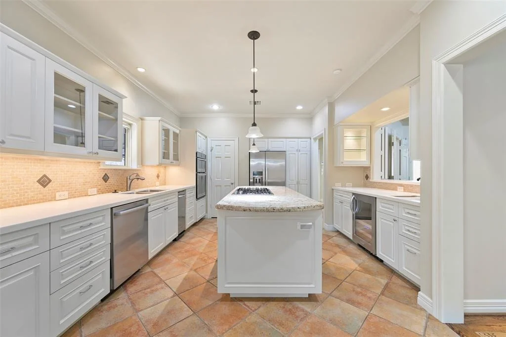 Photo of 3738 Blue Bonnet Boulevard