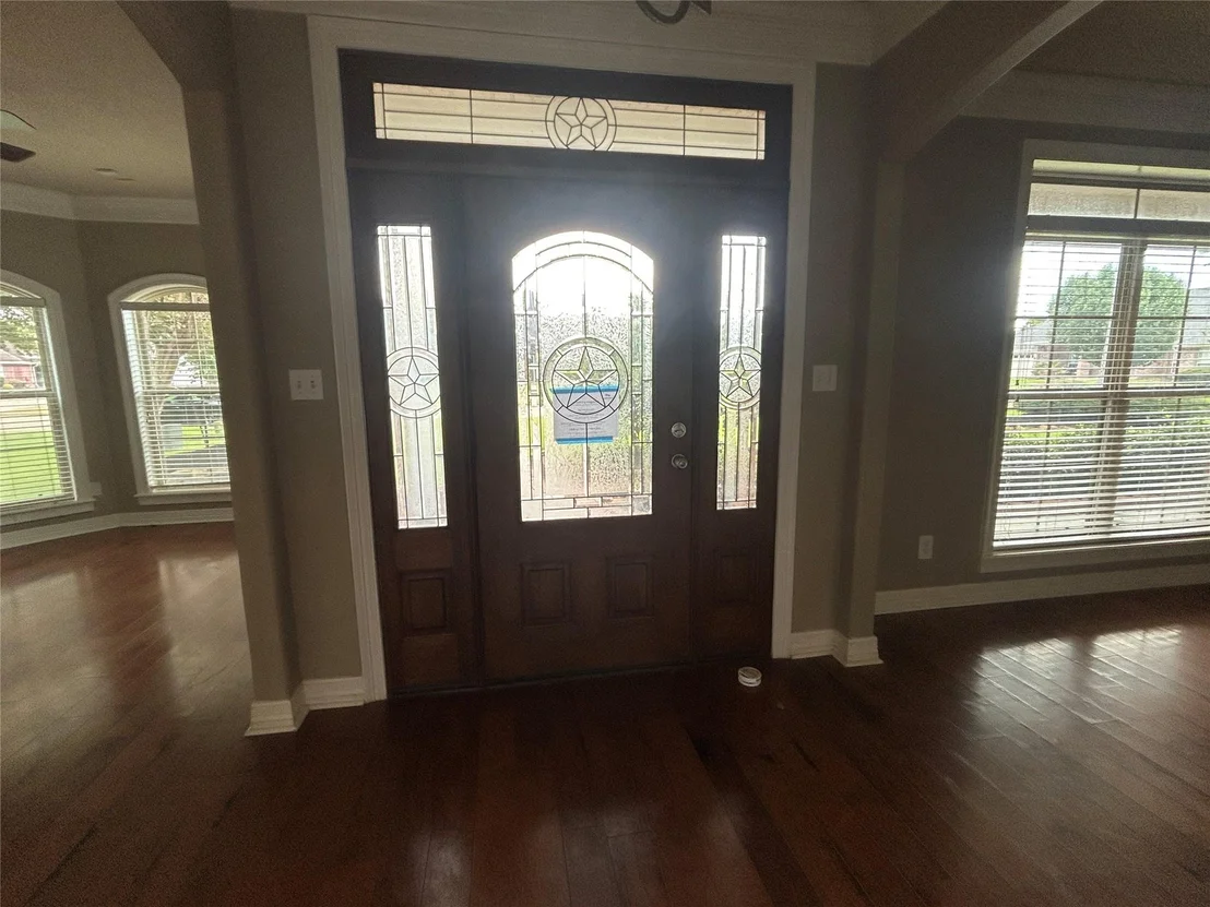 Photo of 6305 Meadow Mist Street