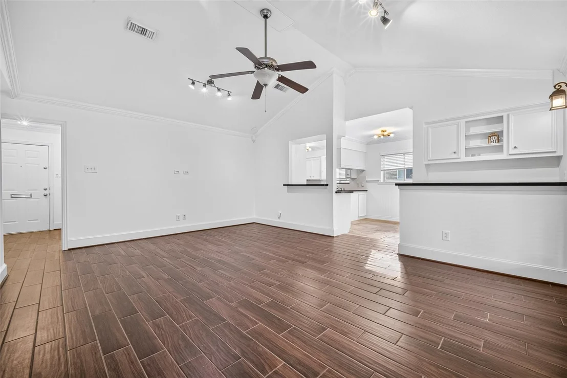 Photo of 5214 Starkridge Drive