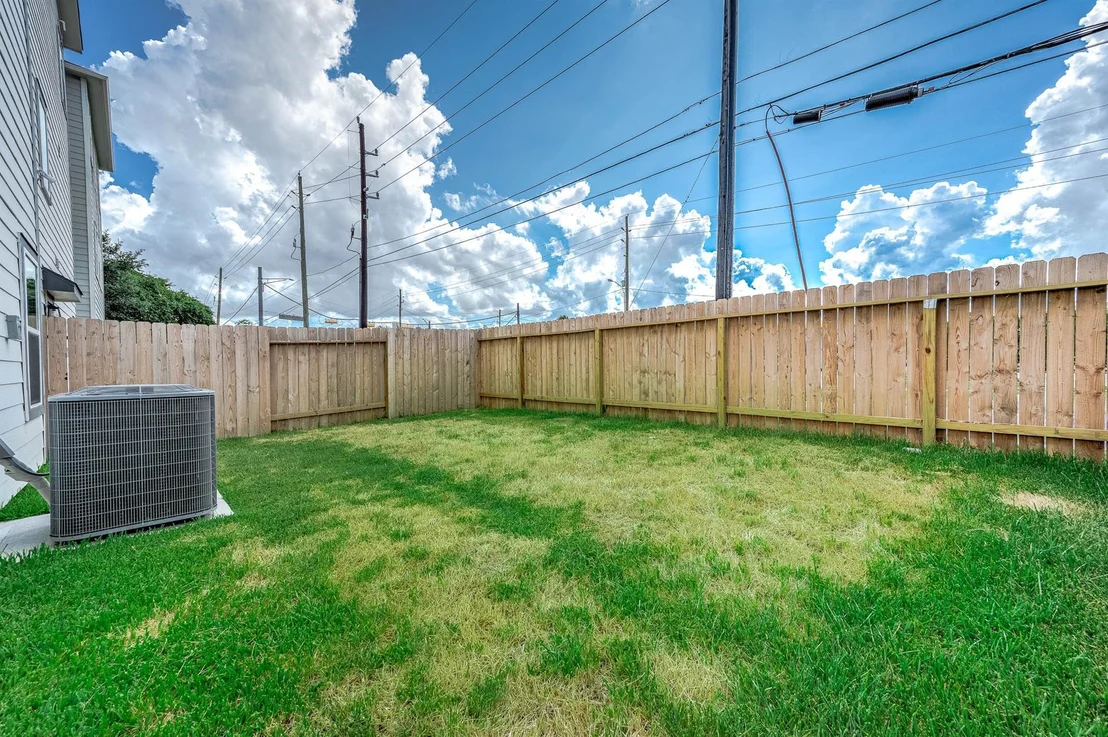 Photo of 14970 Eagle Feather Drive