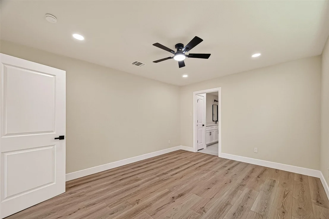 Photo of 5718 Longforest Drive