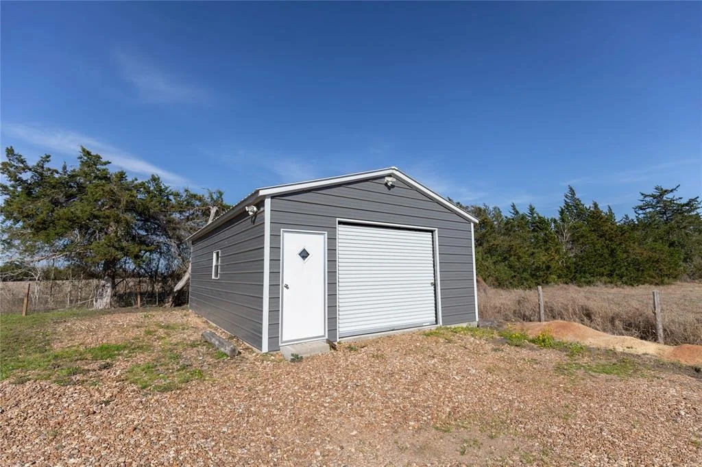 Photo of 11188 Highway 159 W