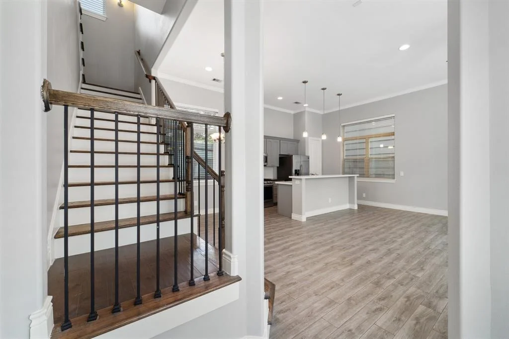 Photo of 8906 Spring Knoll Forest Drive