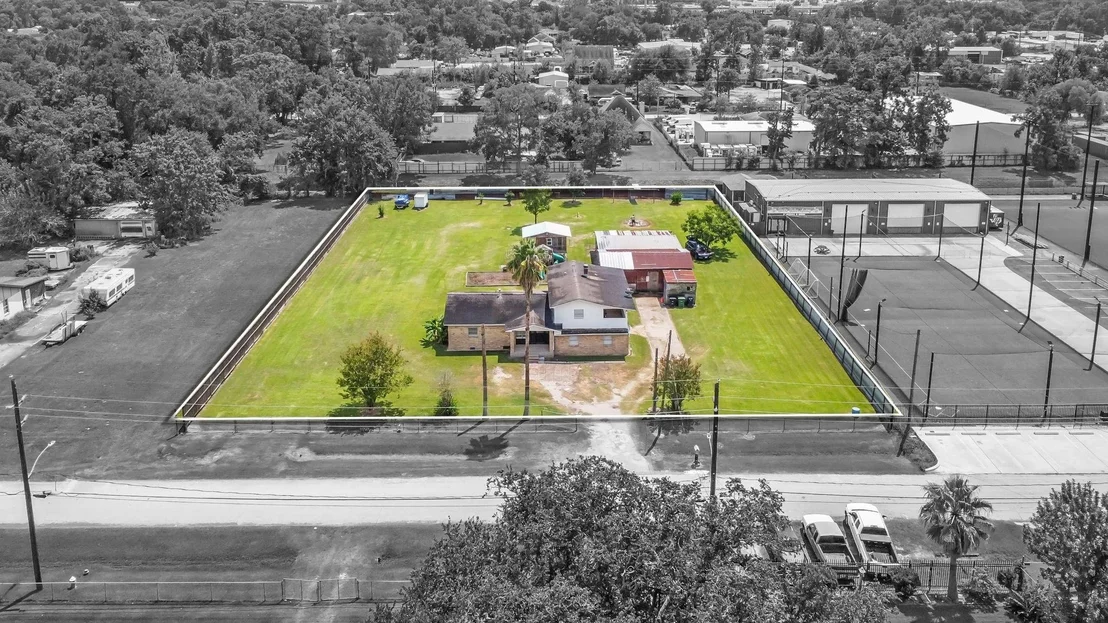 Photo of 5902 Martha Lane