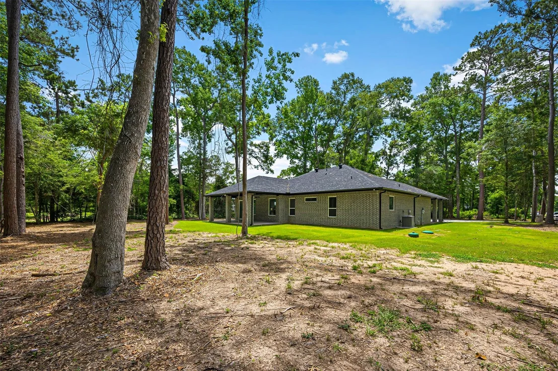 Photo of 172 County Road 3669 N