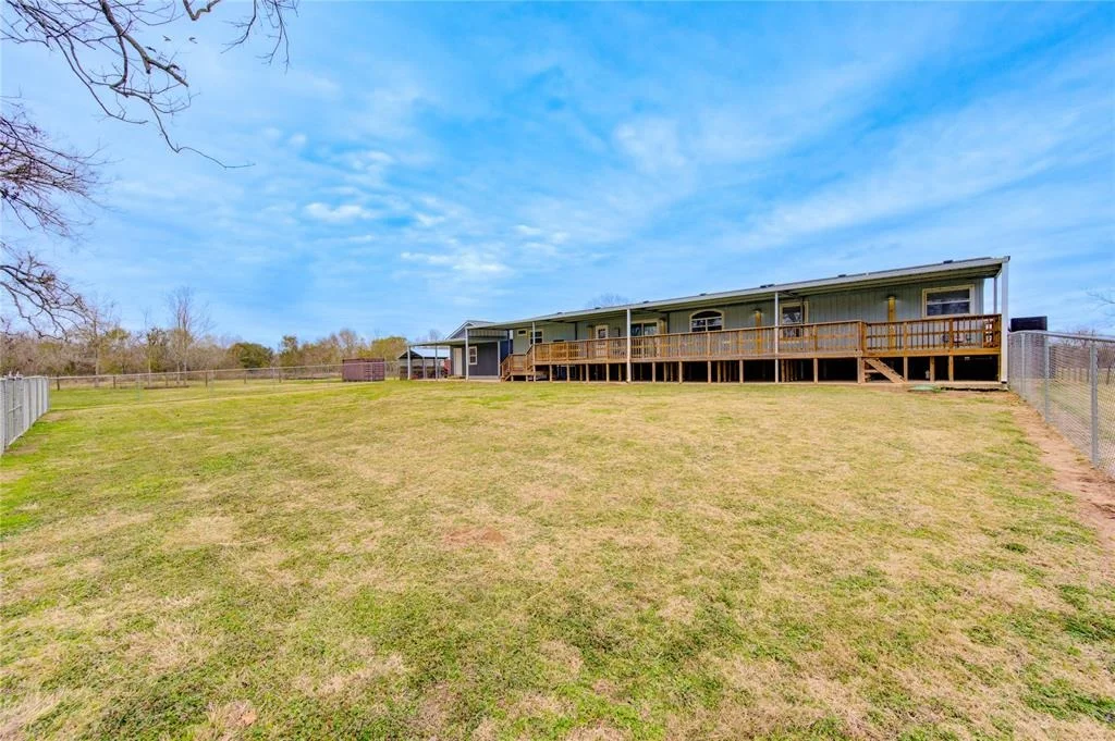 Photo of 6228 County Road 42