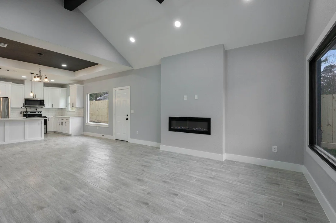 Photo of 15090 Austin Road
