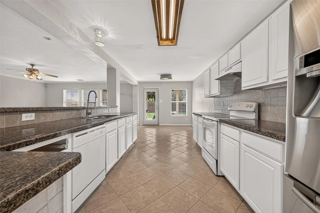 Photo of 18111 Shallow Leaf Lane