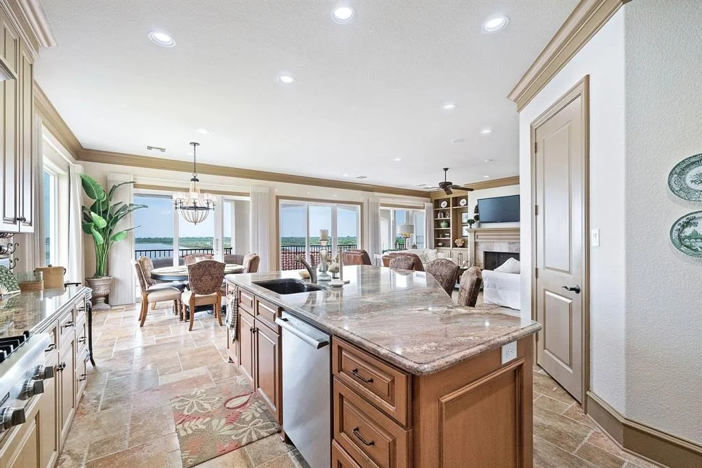 Photo of 21 Loggerhead