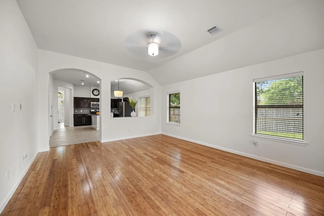 Photo of 2118 Midnight Lane
