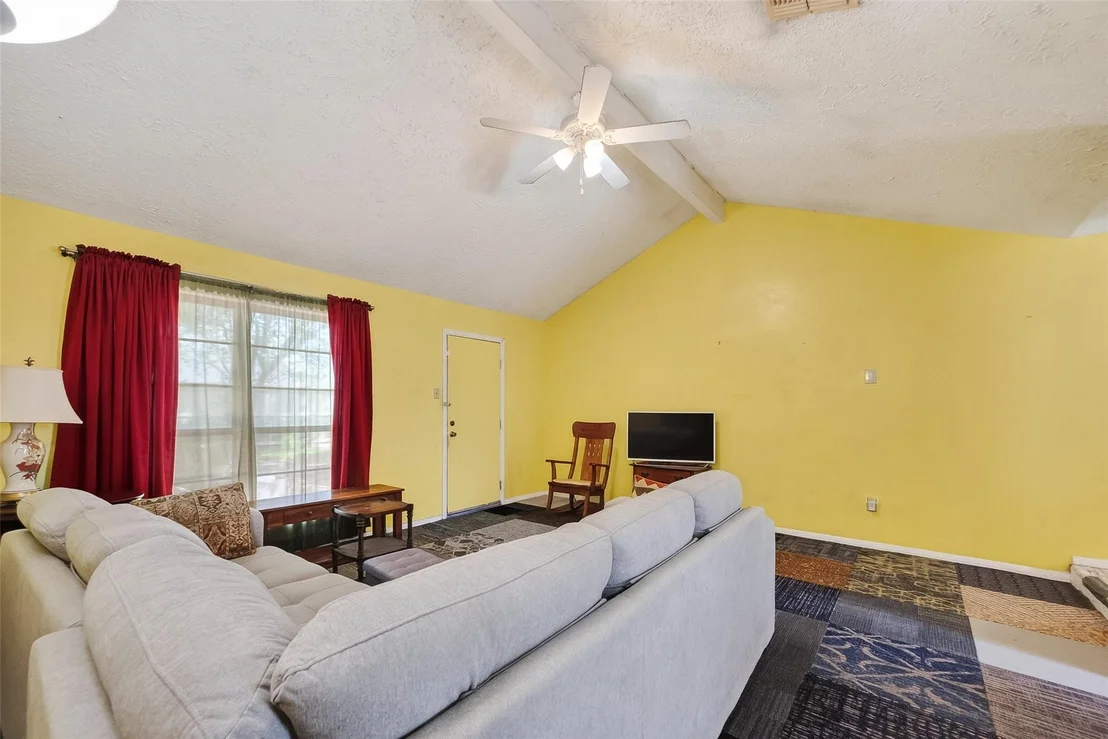 Photo of 302 Windward Drive