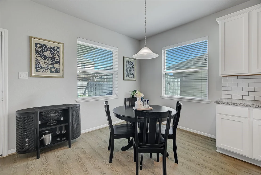 Photo of 6014 Prince Place Drive
