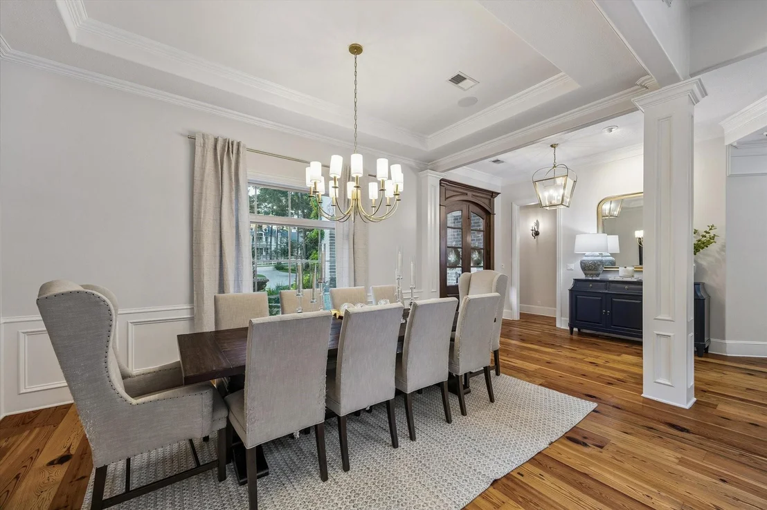 Photo of 10290 Paradise Valley Drive