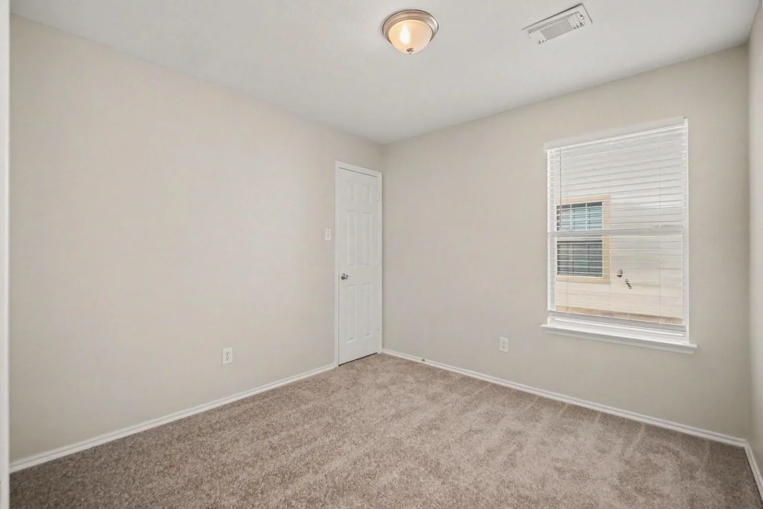Photo of 4406 Twisting Pine Court