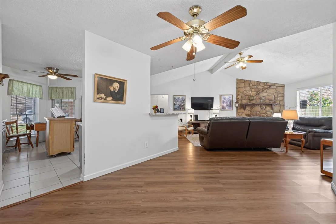 Photo of 3639 Nutwood Lane