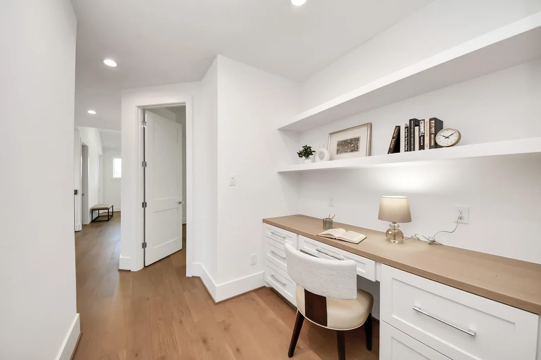 Photo of 1623 Viking Drive