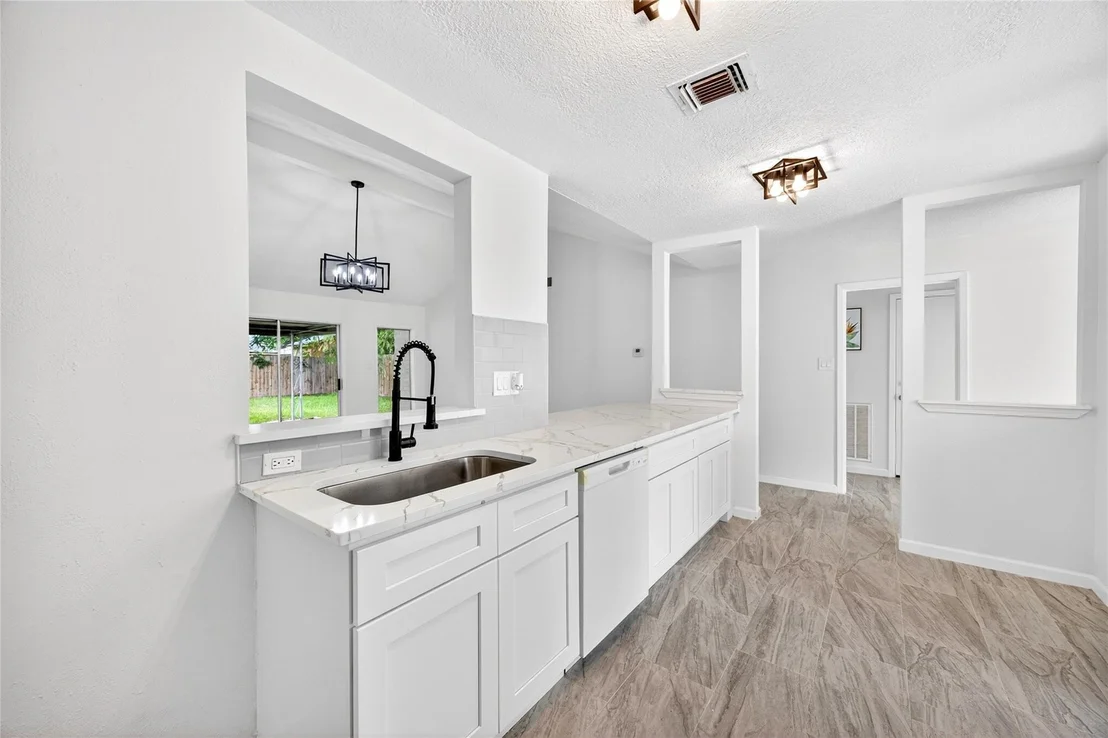 Photo of 11602 Brookledge Drive