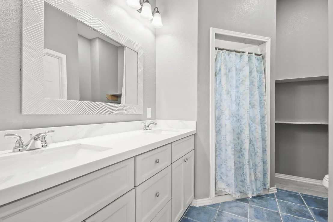 Photo of 535 Corydon Drive