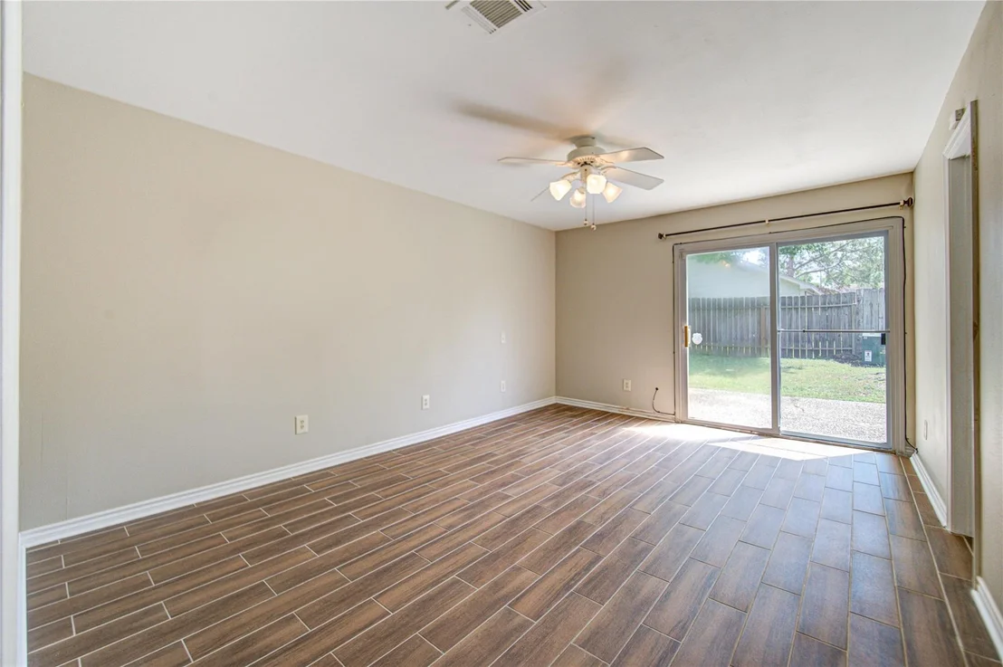 Photo of 1063 Apache Falls Drive