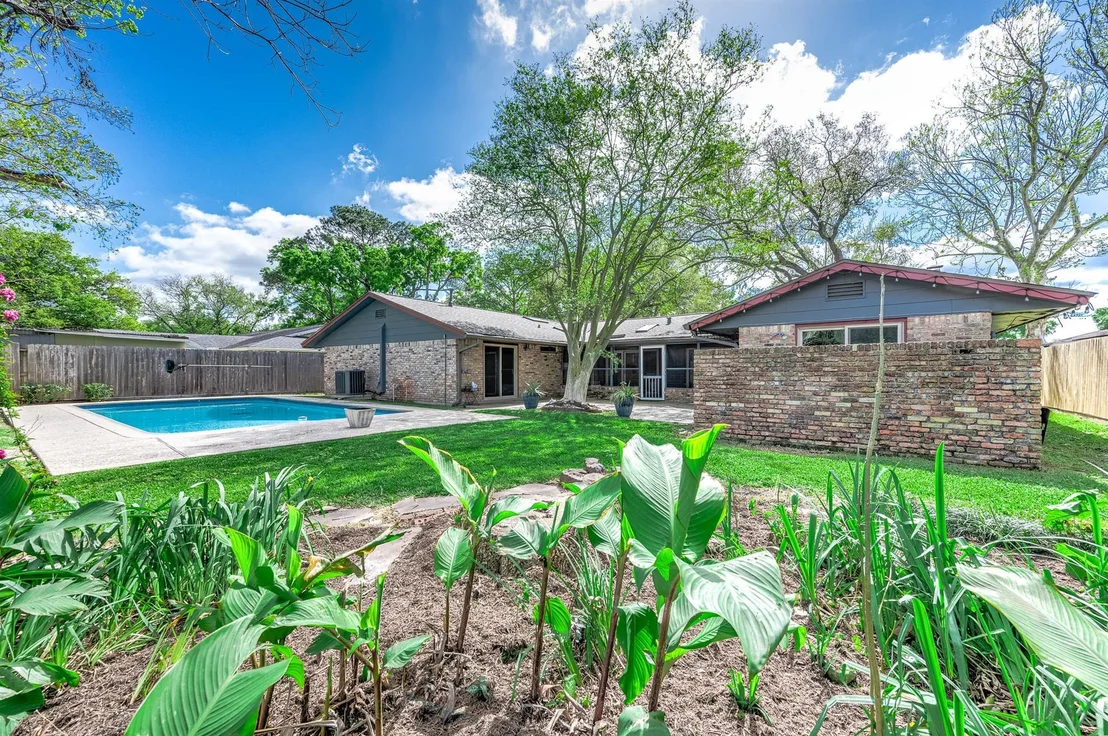 Photo of 1411 Richvale Lane